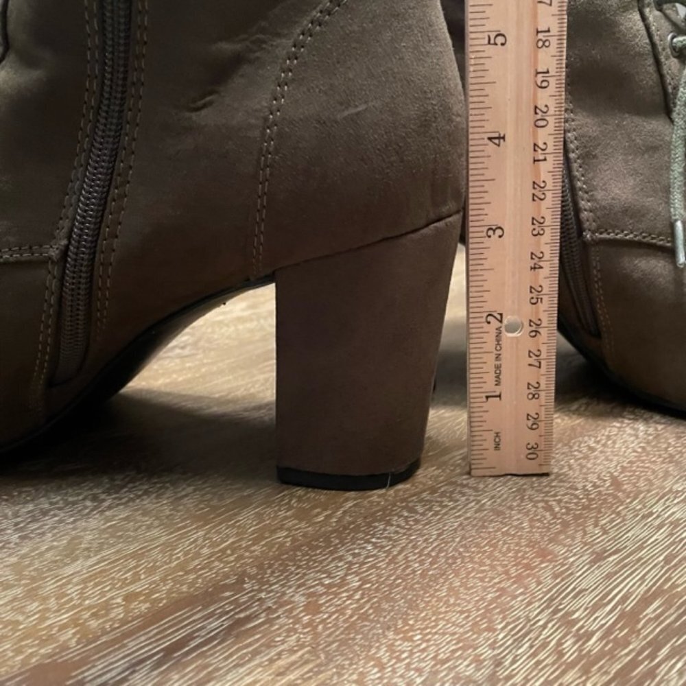 Madden Girl Justine Lace Up Boots Size 10 - Picture 5 of 12